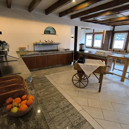 Hotel Smart 1 Bb1 200 *