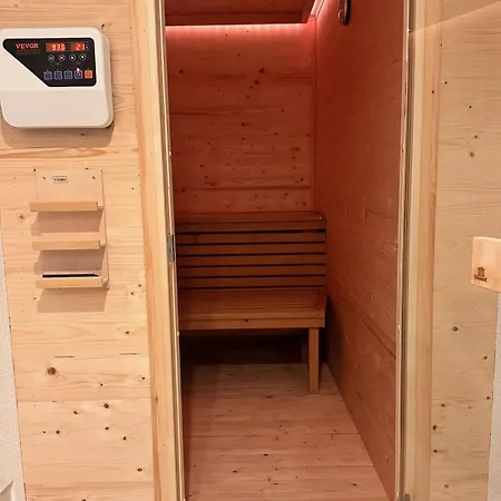 Smart 1 Bb1 200 Hotel *