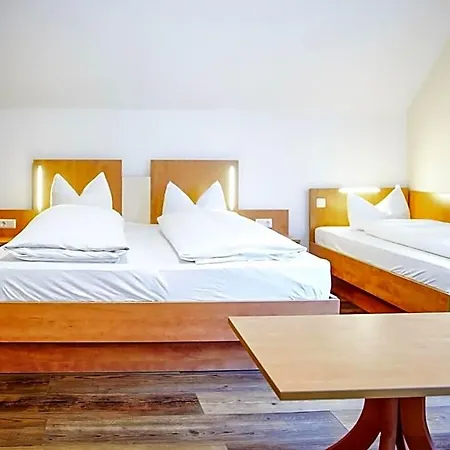 Smart 1 Bb1 200 Hotel *